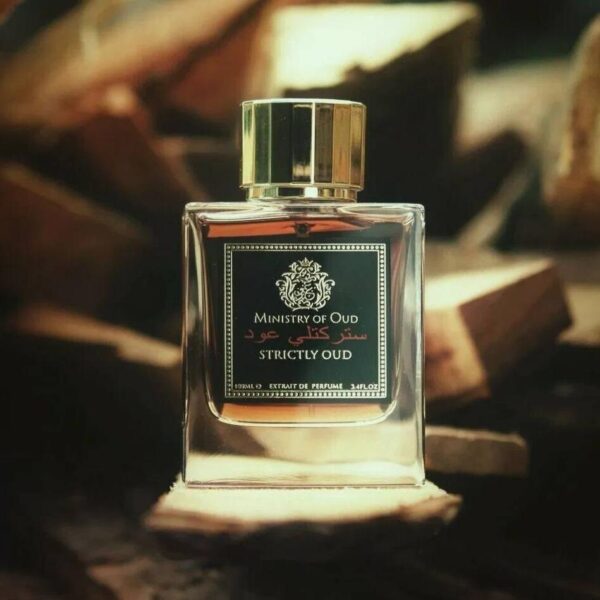Estratto di profumo Ministry of Oud Strictly Oud, Unisex, 100 ml